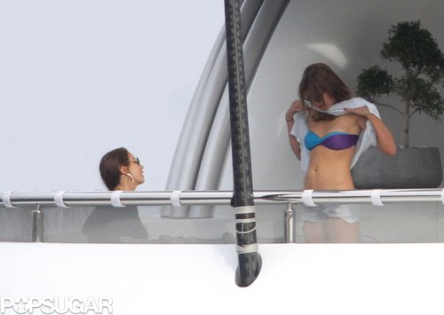 Ryan Seacrest Goes Shirtless For a Flirty Yacht Trip With His New Lady Ryan Seacrest Goes Shirtless For a Flirty Yacht Trip With His New Lady