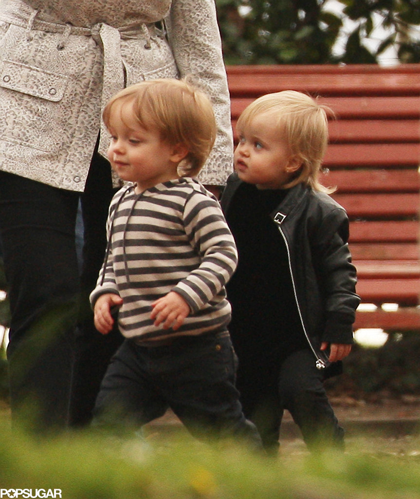 In April 2010, Knox Jolie-Pitt and Vivienne Jolie-Pitt played together at a park in Venice.
In April 2010, Knox Jolie-Pitt and Vivienne Jolie-Pitt played together at a park in Venice.