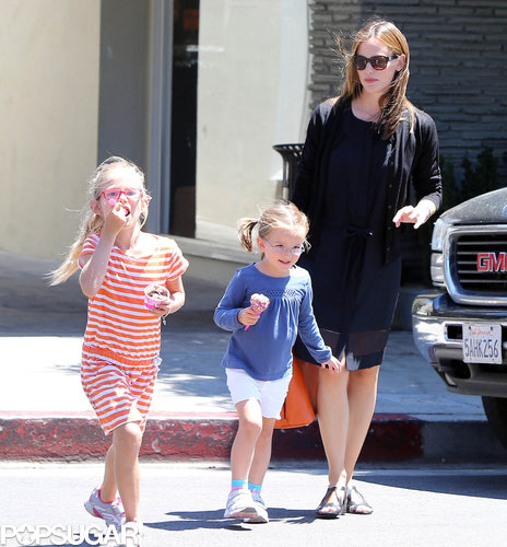 Jennifer Garner walked with Violet and Seraphina.
Jennifer Garner walked with Violet and Seraphina.