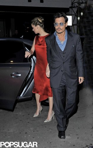 Johnny Depp and Amber Heard Show Love in London Following His UK Premiere Johnny Depp and Amber Heard Show Love in London Following His UK Premiere
