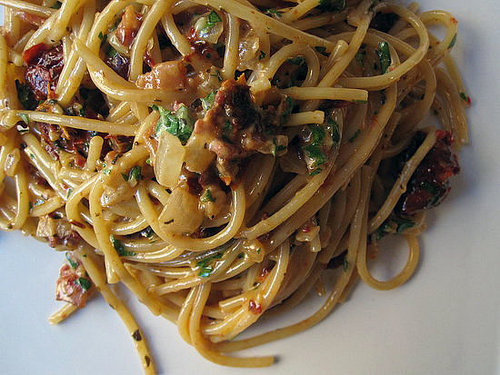 Sun-Dried Tomato and Bacon Pasta Sun-Dried Tomato and Bacon Pasta