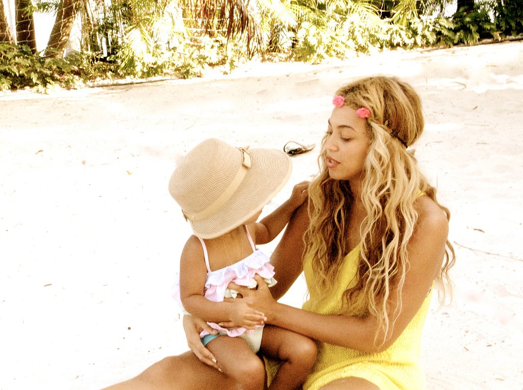 Beyoncé Knowles kept daughter Blue Ivy entertained on the beach wearing a floral garland. We're loving baby Blue's hat, too.
Source: Tumblr user Beyoncé
Beyoncé Knowles kept daughter Blue Ivy entertained on the beach wearing a floral garland. We're loving baby Blue's hat, too.
Source: Tumblr user Beyoncé