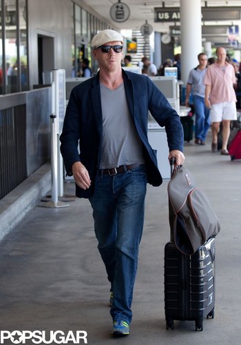 Damian Lewis wore a white hat at LAX.
Damian Lewis wore a white hat at LAX.