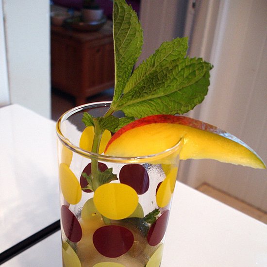 Happy Hour: Easy Mango Mojito Happy Hour: Easy Mango Mojito