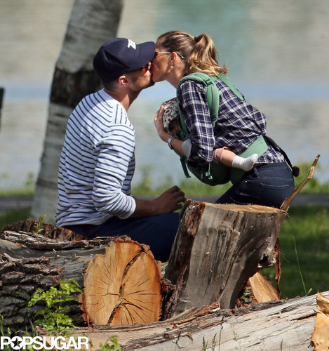 Gisele Bündchen planted a kiss on Tom Brady while they spent the day outdoors in Boston with their little ones in May 2013.
Gisele Bündchen planted a kiss on Tom Brady while they spent the day outdoors in Boston with their little ones in May 2013.