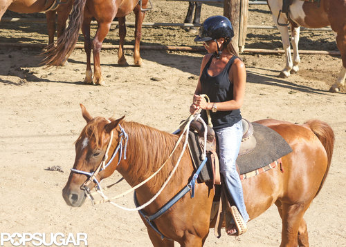 Victoria Beckham Is on a Horse! Victoria Beckham Is on a Horse!