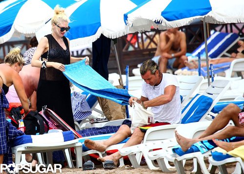 Gwen Stefani Stays Glam as Gavin Rossdale Goes Shirtless Gwen Stefani Stays Glam as Gavin Rossdale Goes Shirtless