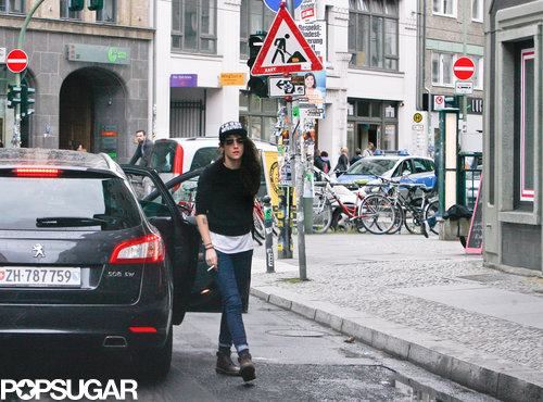Kristen Stewart Gets Caught Smiling on Set Kristen Stewart Gets Caught Smiling on Set