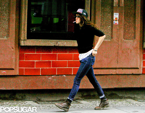 Kristen Stewart Gets Caught Smiling on Set Kristen Stewart Gets Caught Smiling on Set