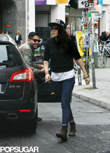 Kristen Stewart smoked a cigarette in Berlin.
Kristen Stewart smoked a cigarette in Berlin.