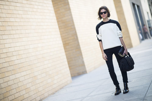 Emily Weiss played it simply cool in black and white.
Emily Weiss played it simply cool in black and white.