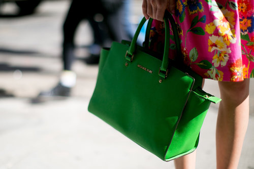 We're green with envy over this Michael Kors tote.
We're green with envy over this Michael Kors tote.