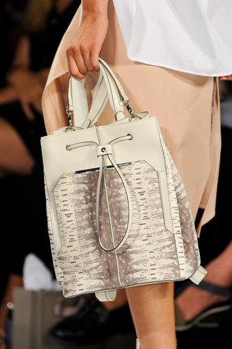 BCBG Max Azria Spring 2014
BCBG Max Azria Spring 2014