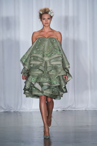 Zac Posen Spring 2014
Zac Posen Spring 2014