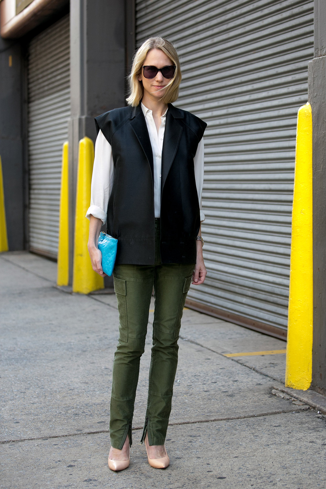 A well-cut blazer added interest to simple separates. 
