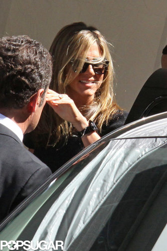 Jennifer Aniston and Justin Theroux Couple Up in Canada Jennifer Aniston and Justin Theroux Couple Up in Canada