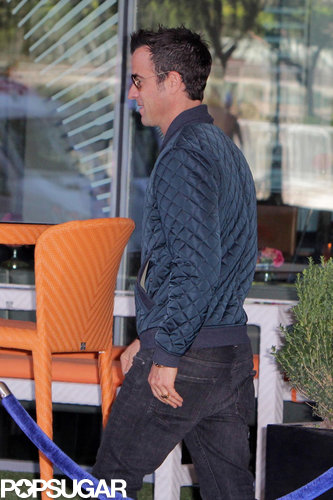 Justin Theroux accompanied Jennifer Aniston to Toronto.
Justin Theroux accompanied Jennifer Aniston to Toronto.