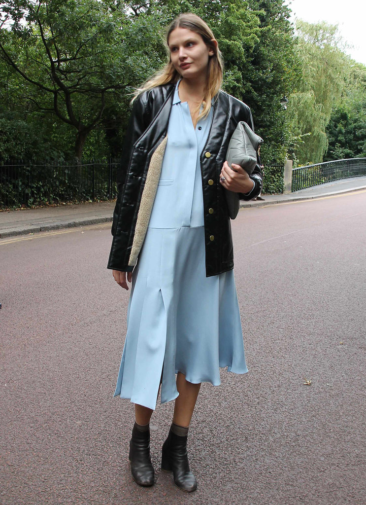 We love how this pale blue softened up her black leather pieces.
Source: Hannah Freeman
We love how this pale blue softened up her black leather pieces.
Source: Hannah Freeman