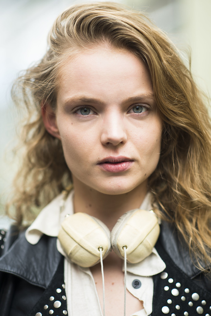 This girl's kinky, coiled curls are a beyond beautiful.
Source: Le 21ème | Adam Katz Sinding
This girl's kinky, coiled curls are a beyond beautiful.
Source: Le 21ème | Adam Katz Sinding