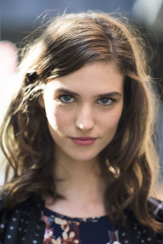 This girl looked gorgeous with tousled curls and a pop of pink on her lips.
Source: Le 21ème | Adam Katz Sinding
This girl looked gorgeous with tousled curls and a pop of pink on her lips.
Source: Le 21ème | Adam Katz Sinding