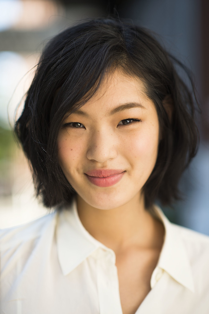 A short bob looked darling with a peachy lip hue and loads of mascara.
Source: Le 21ème | Adam Katz Sinding
A short bob looked darling with a peachy lip hue and loads of mascara.
Source: Le 21ème | Adam Katz Sinding