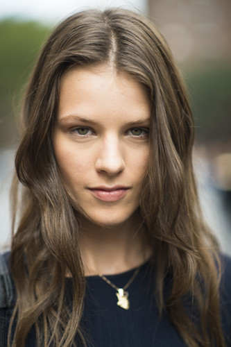 This model was spotted outside of BCBG sporting the show's dreamy waves.
Source: Le 21ème | Adam Katz Sinding
This model was spotted outside of BCBG sporting the show's dreamy waves.
Source: Le 21ème | Adam Katz Sinding