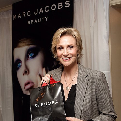 Marc Jacobs hooked Jane Lynch up with some swag before the show.
Source: Instagram user marcbeauty
Marc Jacobs hooked Jane Lynch up with some swag before the show.
Source: Instagram user marcbeauty