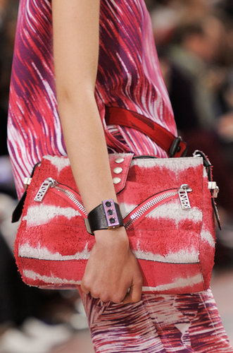 Kenzo Spring 2014
Kenzo Spring 2014