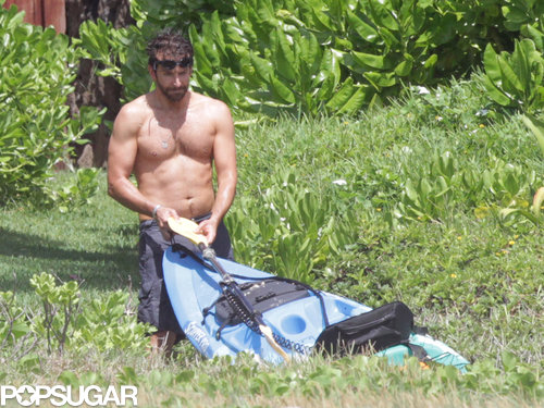 Bradley Cooper and Suki Waterhouse Hit the Beach in Hawaii Bradley Cooper and Suki Waterhouse Hit the Beach in Hawaii