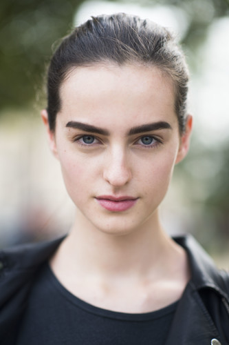 Bold brows and pink lips make a casual look that much better.
Source: Le 21ème | Adam Katz Sinding
Bold brows and pink lips make a casual look that much better.
Source: Le 21ème | Adam Katz Sinding