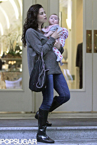 Jenna Dewan and 4-month-old Everly were spotted in Vancouver on Sunday.
Jenna Dewan and 4-month-old Everly were spotted in Vancouver on Sunday.