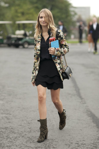 Feeling the floral on her jacket — and those studded boots, too.
Feeling the floral on her jacket — and those studded boots, too.