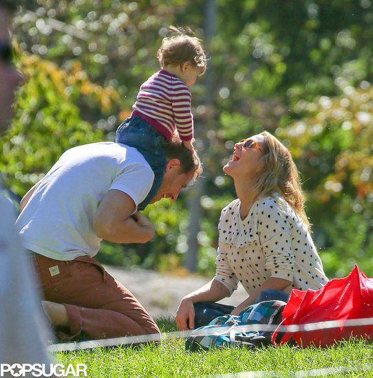 Drew Barrymore spent a sweet day in Central Park with her husband, Will Kopelman, and their 1-year-old daughter, Olive.
Drew Barrymore spent a sweet day in Central Park with her husband, Will Kopelman, and their 1-year-old daughter, Olive.