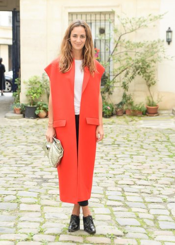 Alexia Niedzielski topped her style with a bright red design outside the Delfina Delettrez presentation in Paris.
Alexia Niedzielski topped her style with a bright red design outside the Delfina Delettrez presentation in Paris.