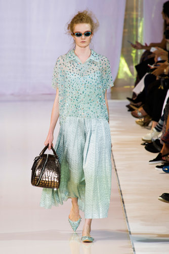 Full Skirt Ahead Full Skirt Ahead