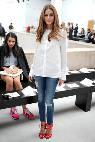 Olivia showed at Veronique Leroy that something as simple as a white shirt and jeans can be front-row ready — all you need are a pair of killer shoes.
Olivia showed at Veronique Leroy that something as simple as a white shirt and jeans can be front-row ready — all you need are a pair of killer shoes.