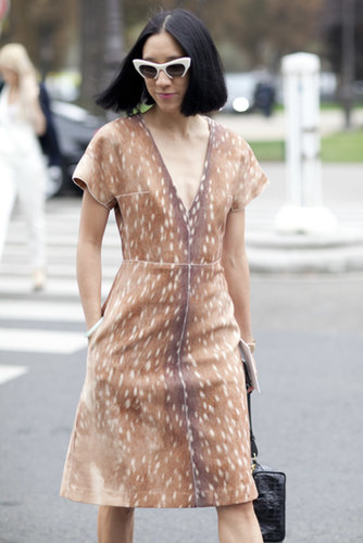 Eva Chen did dressed-down glam with a pair of awesome shades.
Eva Chen did dressed-down glam with a pair of awesome shades.
