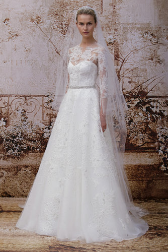 Monique Lhuillier Bridal Fall 2014
Photo courtesy of Monique Lhuillier
Monique Lhuillier Bridal Fall 2014
Photo courtesy of Monique Lhuillier