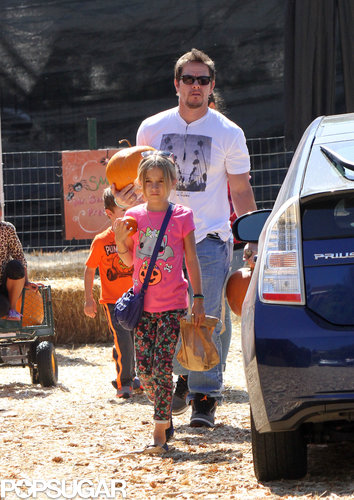 Mark Wahlberg Proves That Even Tough Guys Love the Pumpkin Patch Mark Wahlberg Proves That Even Tough Guys Love the Pumpkin Patch