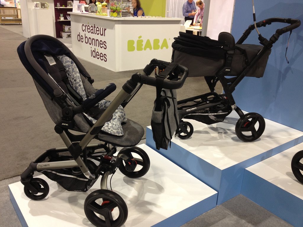 The Jané Rider is a full travel system that is compatible with Maxi-Cosi, Chicco, and Cybex car seats. 

