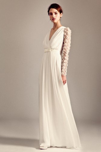 Wear Your Lace on Your Sleeves Wear Your Lace on Your Sleeves