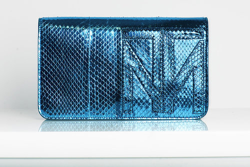 TM Enjoy Watersnake Clutch in Turquoise ($695)
Photo courtesy of Tamara Mellon
TM Enjoy Watersnake Clutch in Turquoise ($695)
Photo courtesy of Tamara Mellon