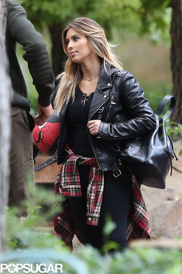 Kim Kardashian held onto a basketball at Six Flags Magic Mountain.
Kim Kardashian held onto a basketball at Six Flags Magic Mountain.