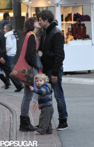 In January, Marion Cotillard kissed her partner, Guillaume Canet, during a visit to The Grove in Hollywood.
In January, Marion Cotillard kissed her partner, Guillaume Canet, during a visit to The Grove in Hollywood.