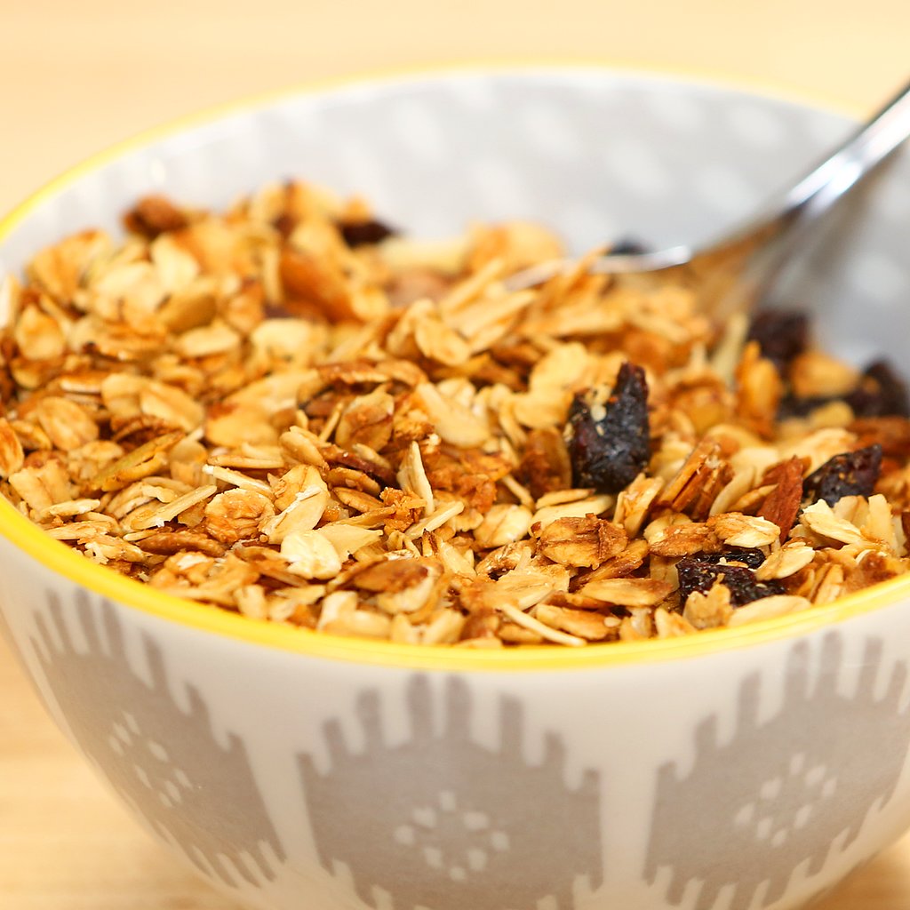 A Healthy Holiday DIY: Homemade Granola in a Mason Jar! A Healthy Holiday DIY: Homemade Granola in a Mason Jar!