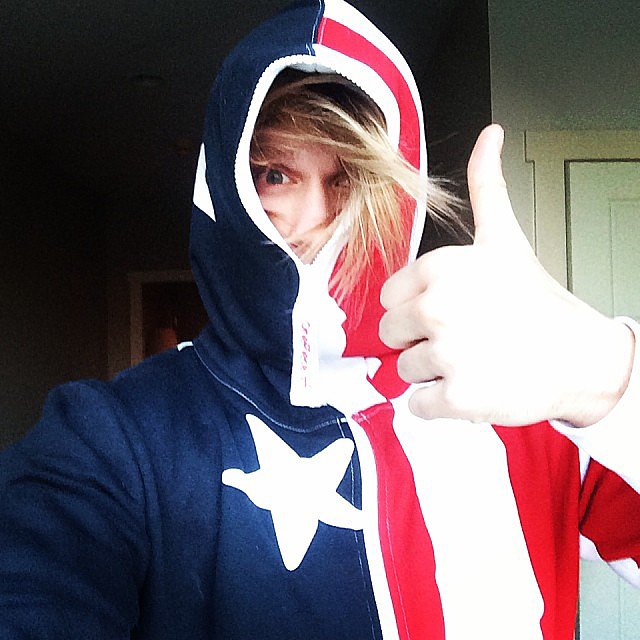 Chord Overstreet sported a patriotic onesie on Christmas Eve.
Source: Instagram user chordover
Chord Overstreet sported a patriotic onesie on Christmas Eve.
Source: Instagram user chordover