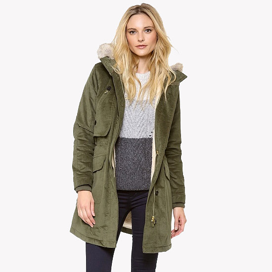 Cute-Winter-Clothes-Women-Shopping.jpg