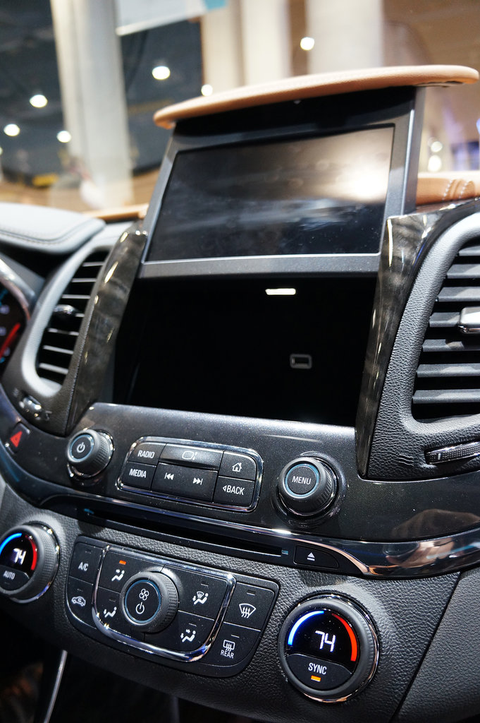 Chevy — Mobile Devices Compartment Chevy — Mobile Devices Compartment