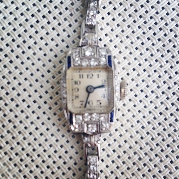 Kerry Washington was on trend and on time in this gorgeous vintage watch.
Source: Instagram user kerrywashington
Kerry Washington was on trend and on time in this gorgeous vintage watch.
Source: Instagram user kerrywashington