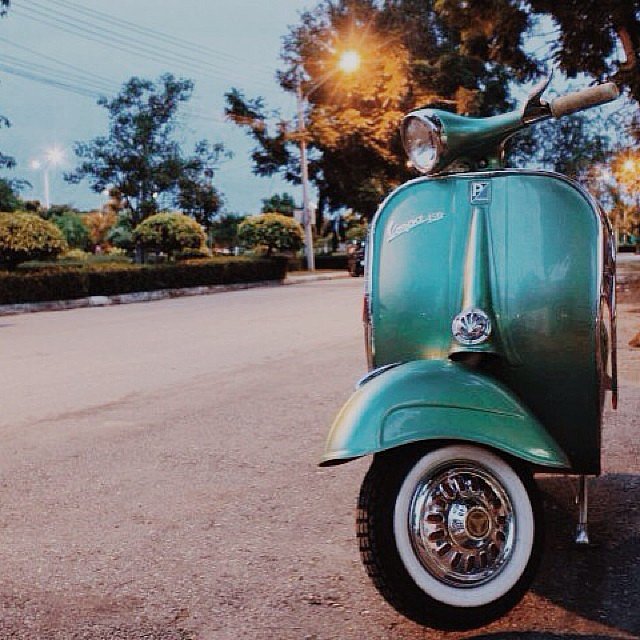 Ride a Vespa Ride a Vespa